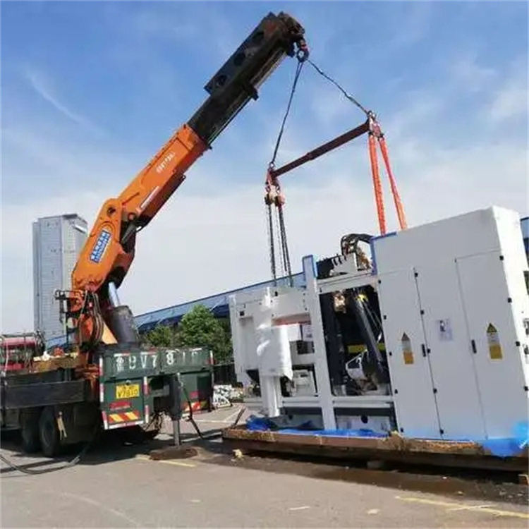 钟山附近小吊车联系方式|8-16吨|本地及时服务